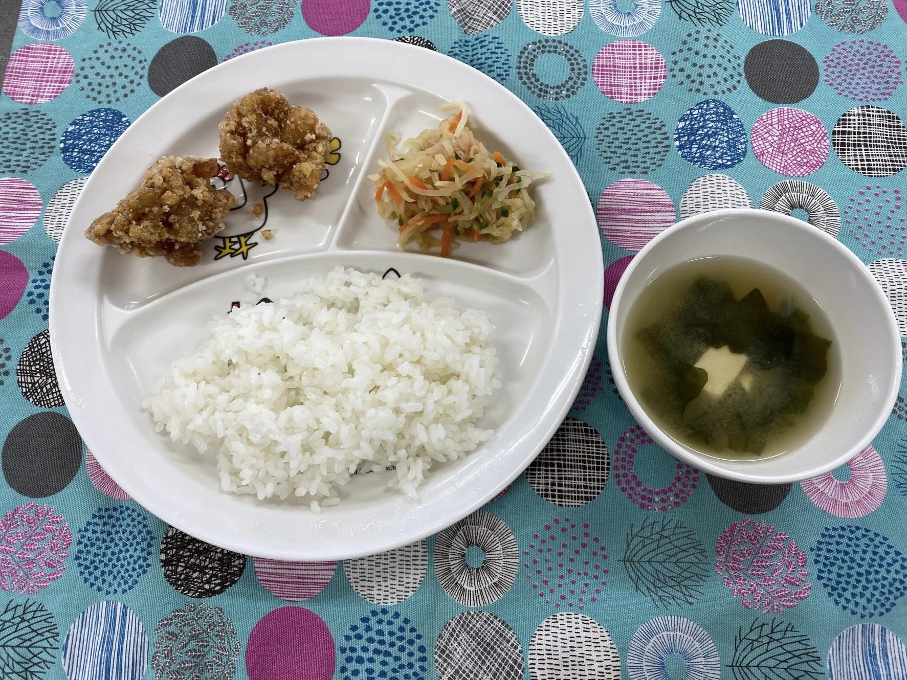 鶏肉の唐揚げ